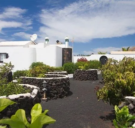 Villa Angela Macher