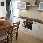 Angela, Piscina Privada Climatizada Y Vistas Al Mar Cerca De Puerto Del Carmen 1200 Metros A Tu Disposicion 빌라 *