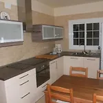 Angela, Piscina Privada Climatizada Y Vistas Al Mar Cerca De Puerto Del Carmen 1200 Metros A Tu Disposicion 빌라 *