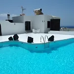 Angela, Piscina Privada Climatizada Y Vistas Al Mar Cerca De Puerto Del Carmen 1200 Metros A Tu Disposicion Mácher
